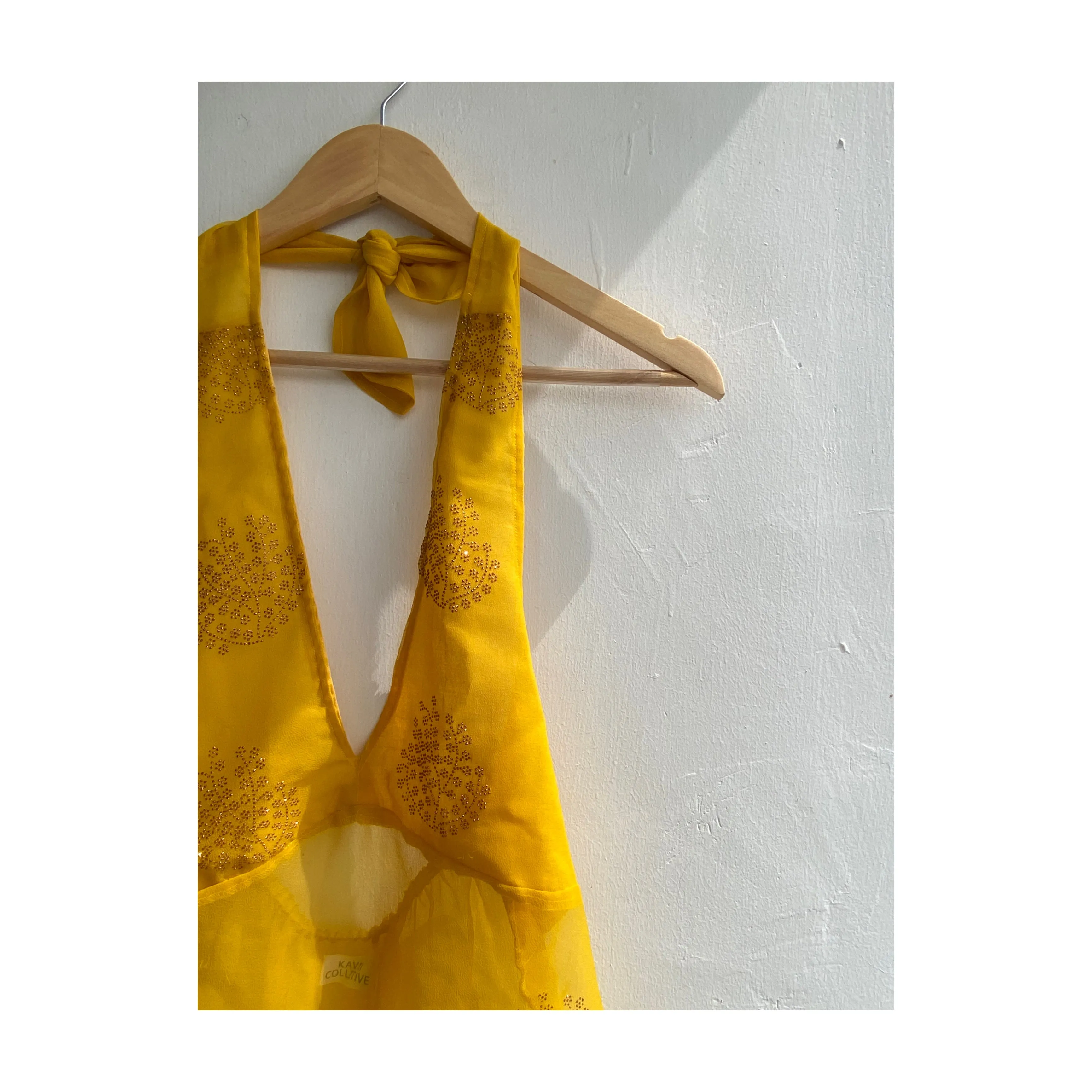 Yellow sequin motif halter neck