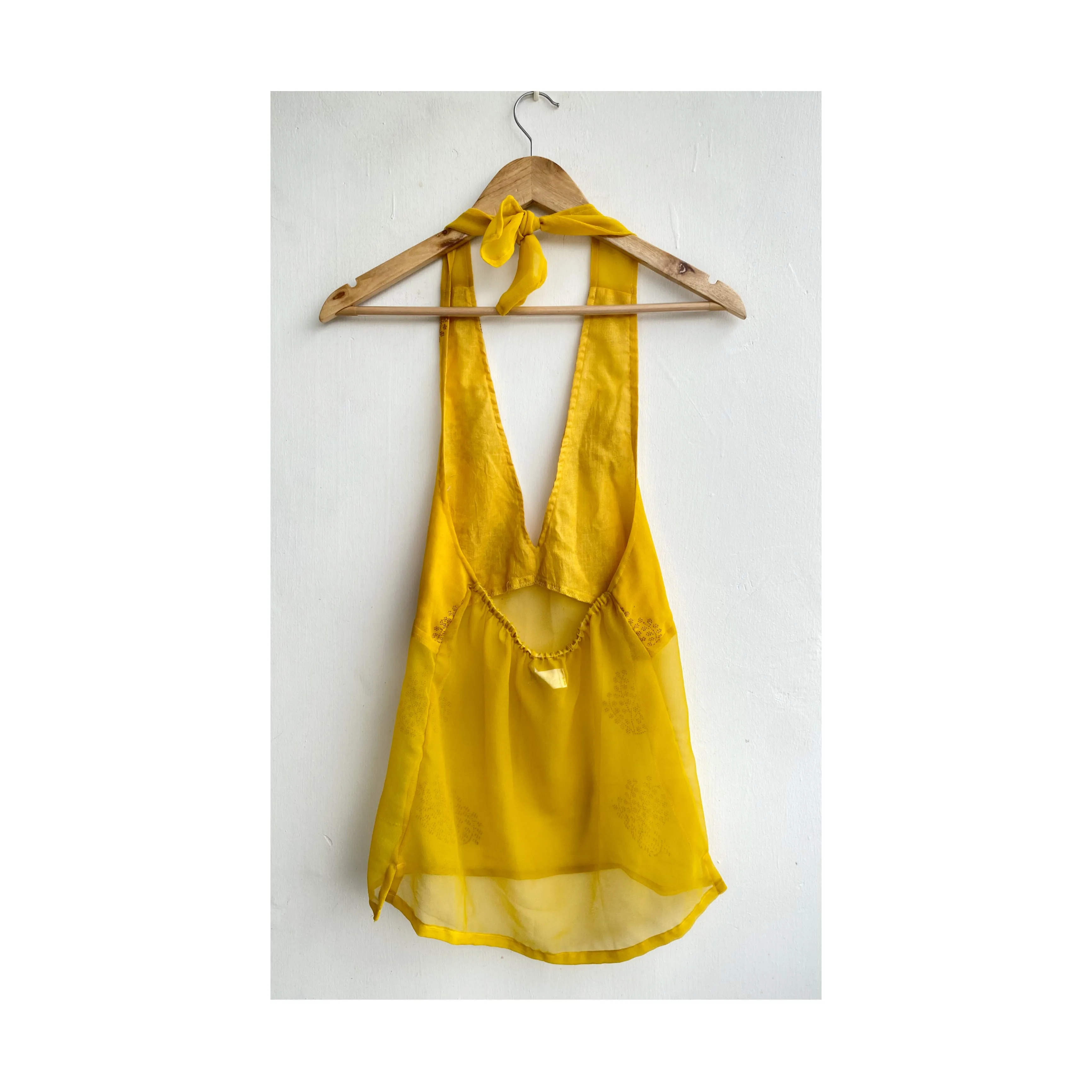 Yellow sequin motif halter neck